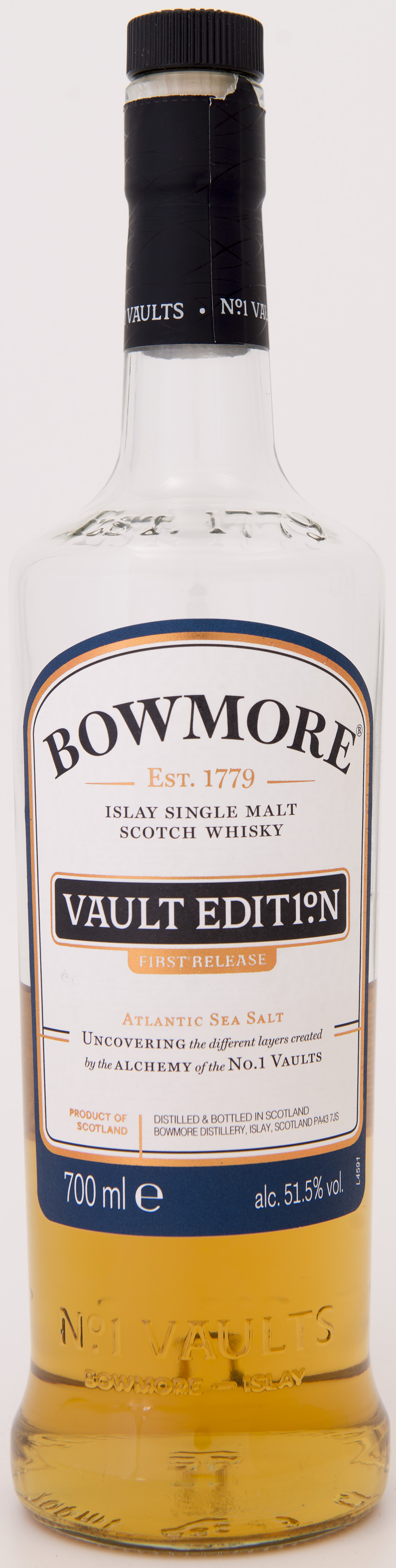 Billede: DSC_1617 - Bowmore Vaults No 1 first edition - bottle front.jpg