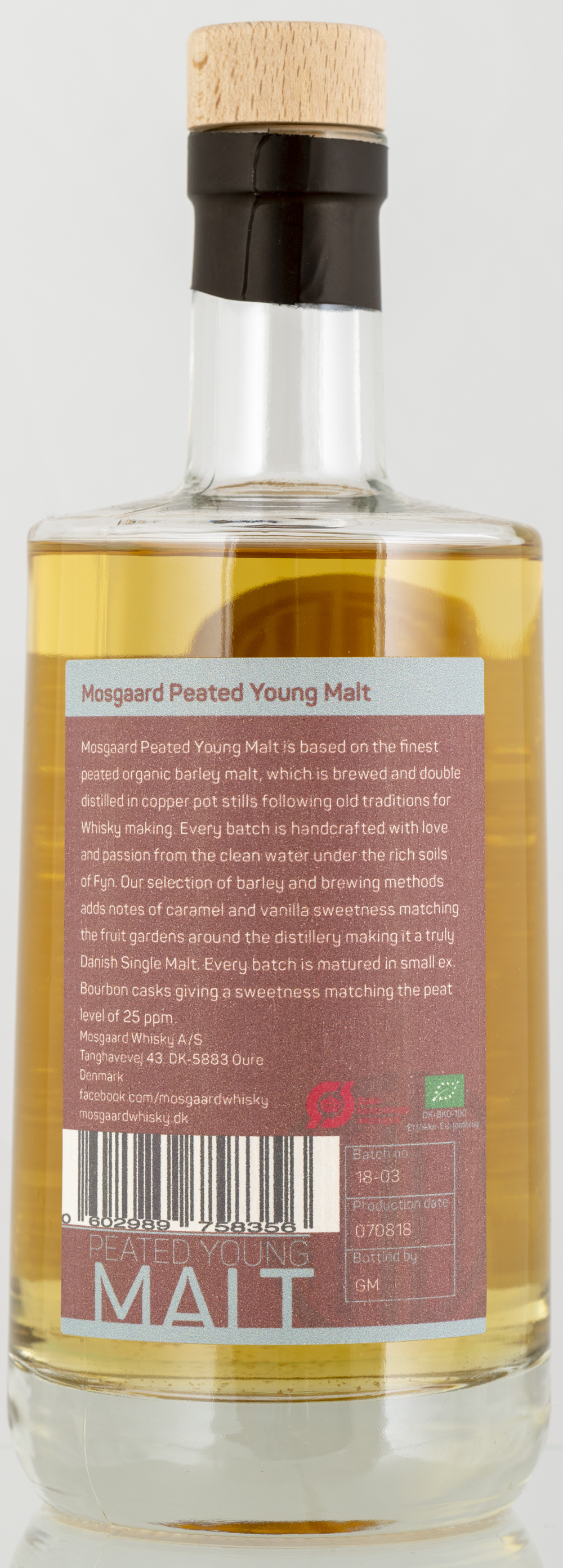 Billede: PHC_2580 - Mosgaard Organic Peated Young Malt - bottle back.jpg