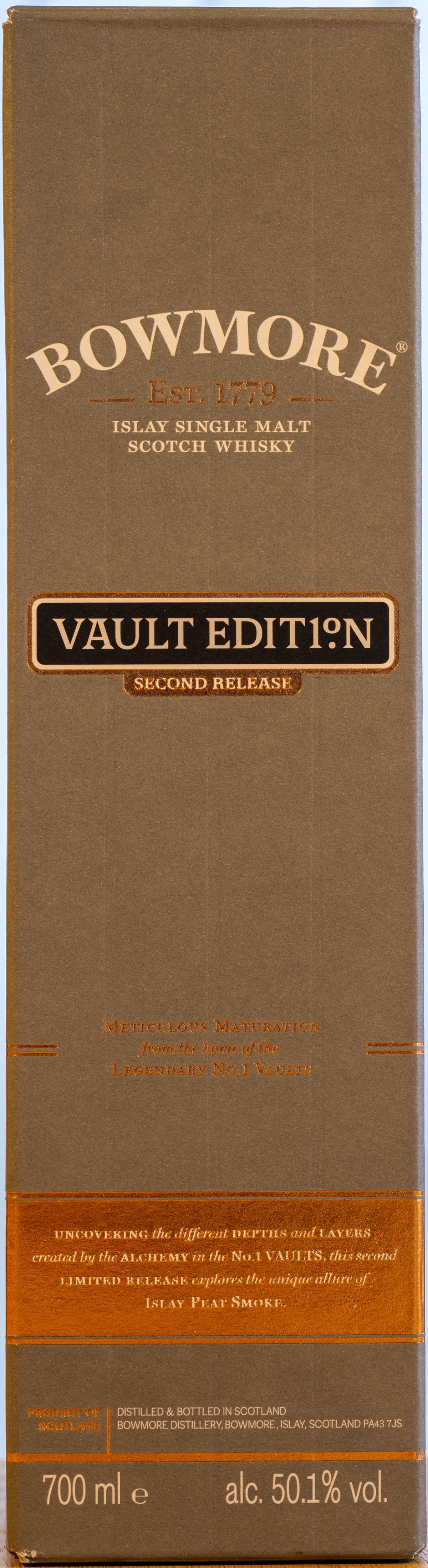 Billede: PHC_3925 - Bowmore Vault Edit1on Peat Smoke (second release) - box front.jpg