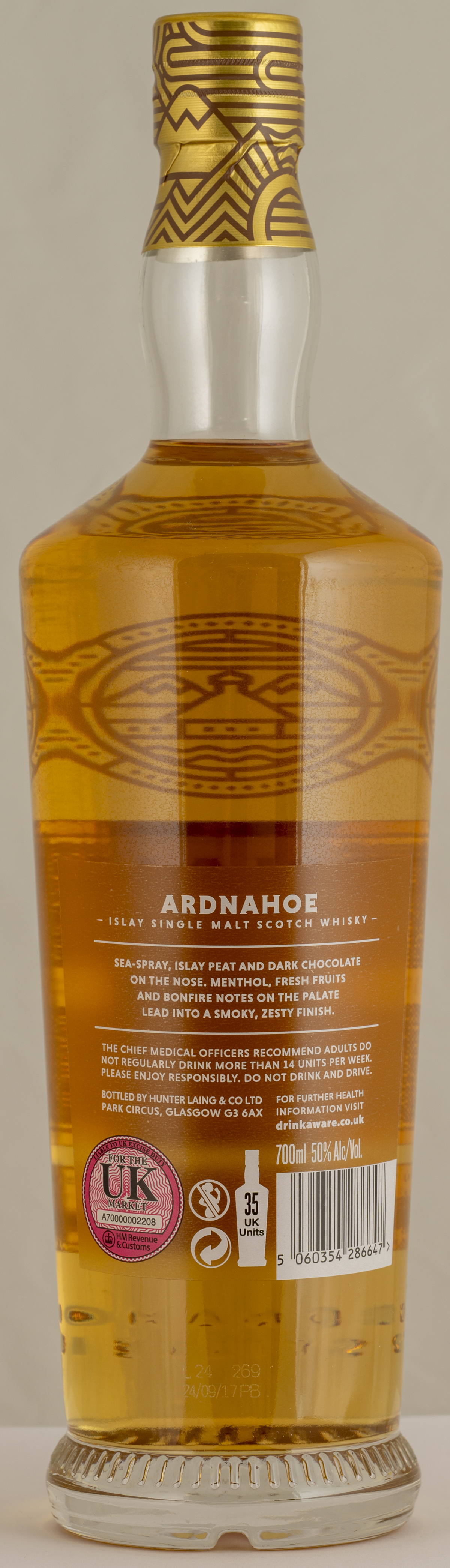 Billede: NZ8_6440 - Ardnahoe Infinite Loch - bottle back.jpg